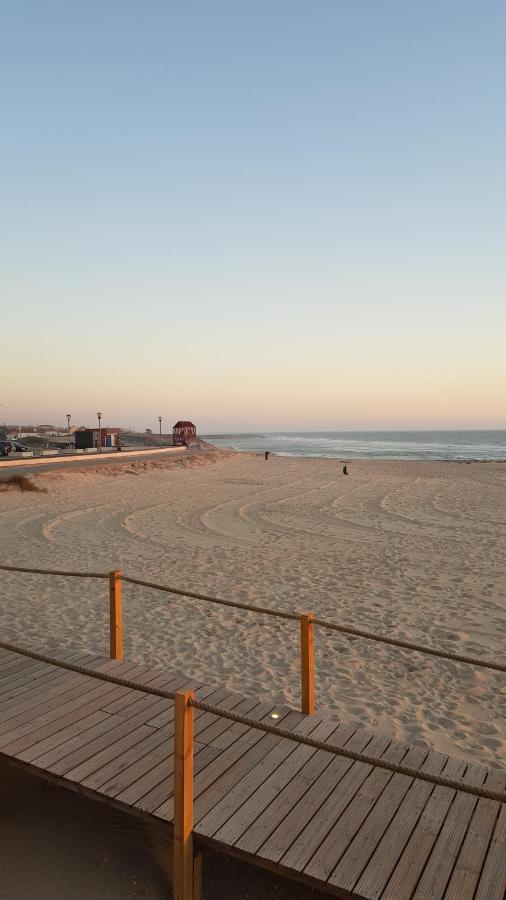 איזמוריס Beachwalk Guesthouse מראה חיצוני תמונה