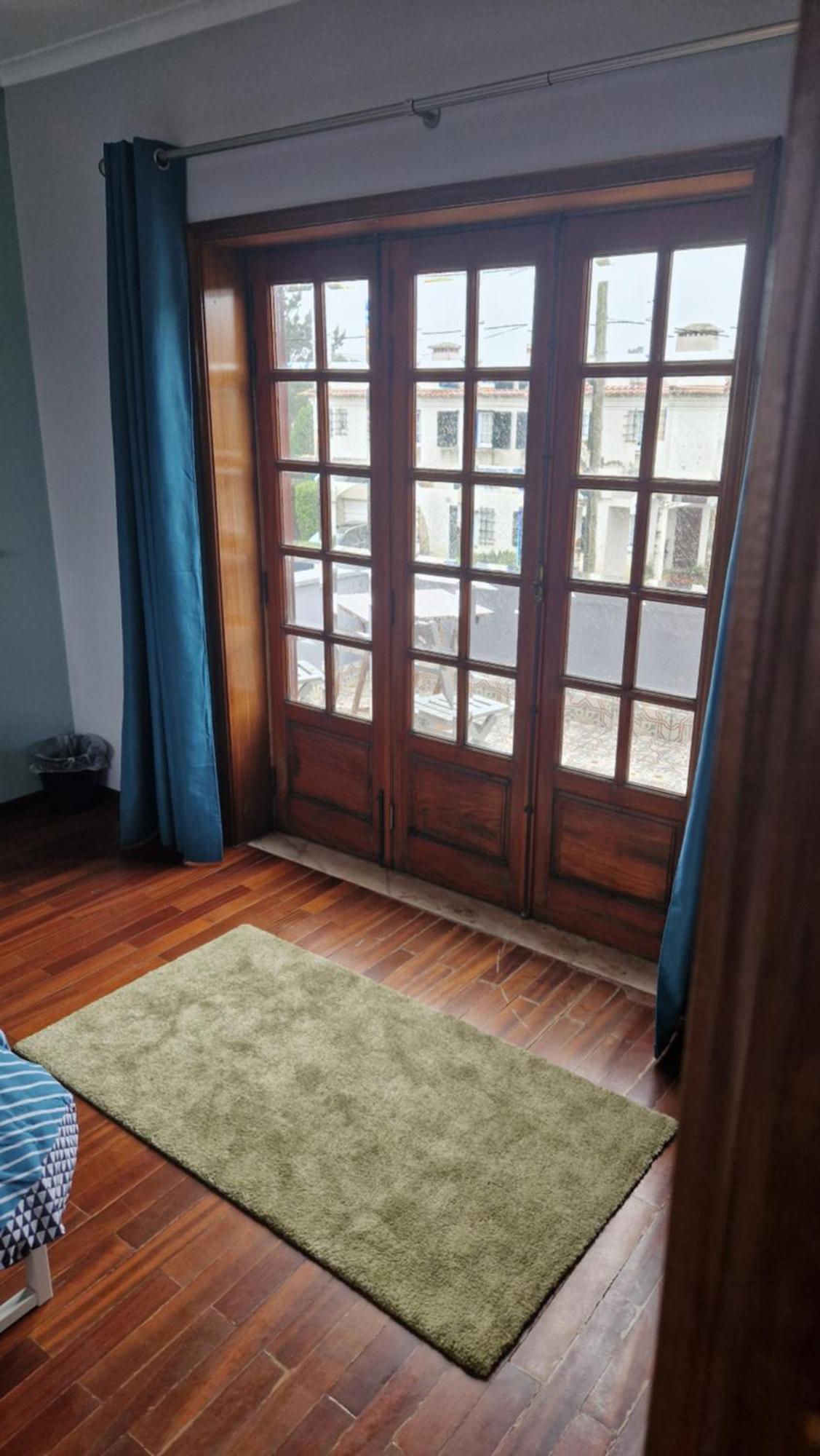 איזמוריס Beachwalk Guesthouse מראה חיצוני תמונה