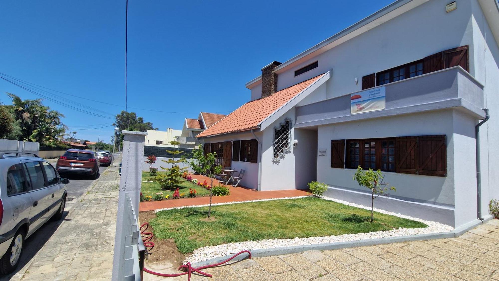 איזמוריס Beachwalk Guesthouse מראה חיצוני תמונה